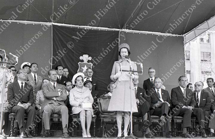 Isabel II Huésped de Honor de Santiago 06